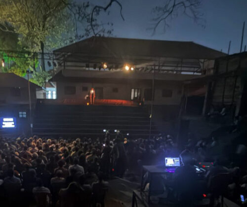 അലർച്ചകളിലെ ആക്രന്ദനങ്ങൾ